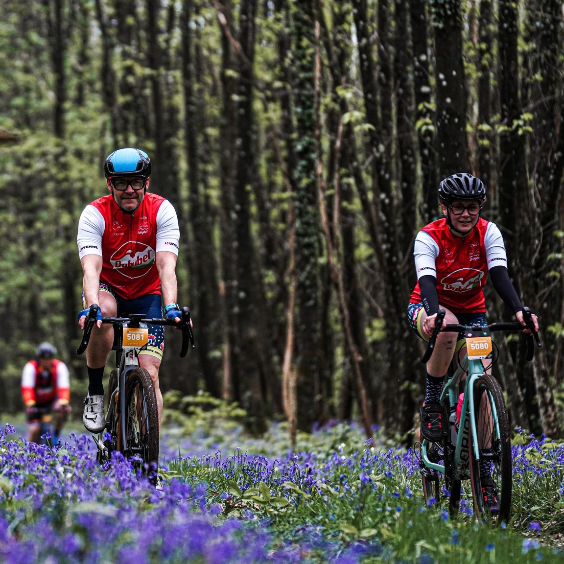 D'amour, d'eau fraiche et de Gravel. 💜

📸 @damien.thomas_ 

𝐈𝐧𝐟𝐨𝐫𝐦𝐚𝐭𝐢𝐨𝐧𝐬 & 𝐢𝐧𝐬𝐜𝐫𝐢𝐩𝐭𝐢𝐨𝐧𝐬 ⤵️
✍️ https://cyclosportive-babybel.fr

#CyclosportiveBabybel #RunningBabybel #running #courseapied #run #BBL #CycloBBL #Babybel #Mayenne #Evron #Cyclo #Gravel #Cyclosport #LaurentJalabert #Cycling #ekoi #ekoicycling #ekoiracin